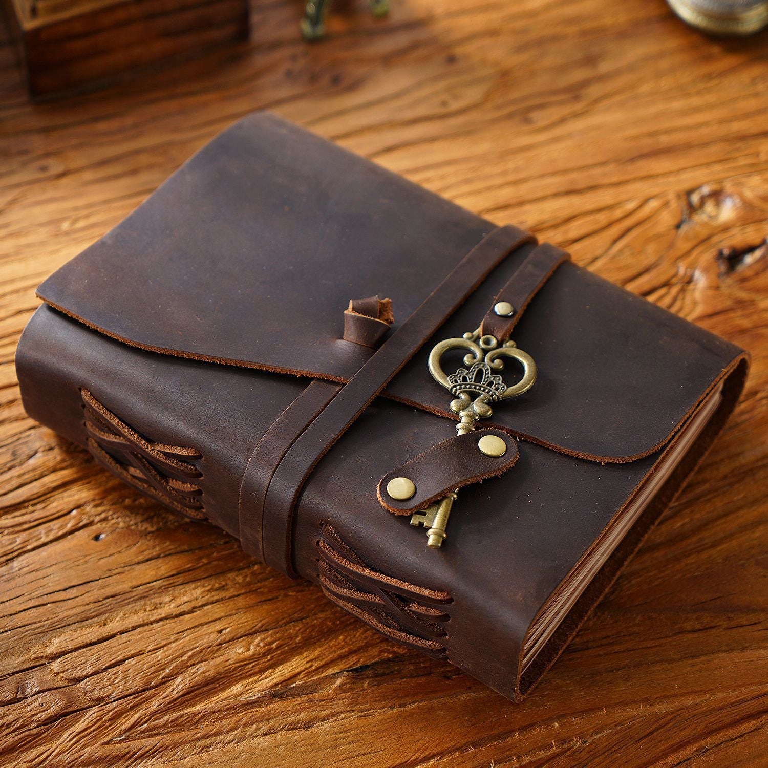 Handmade Crazy Horse Leather Travel Journal, Full Grain Cowhide Notebook with Leather Strap & Decorative Metal Key